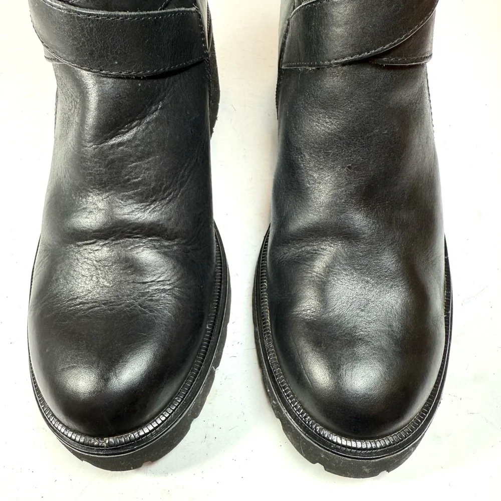 Sofft sleek black